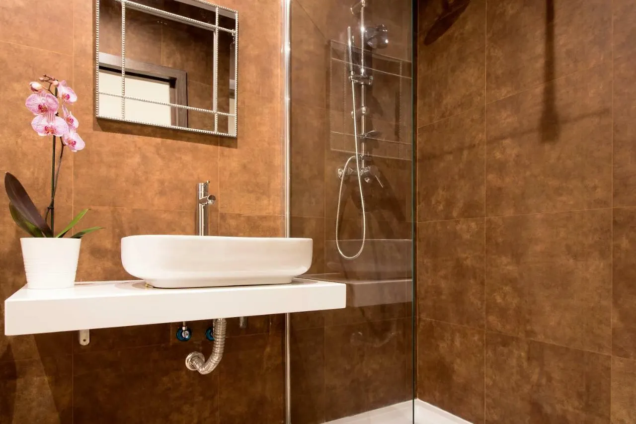 Apartamentos Rosa Do Bairro Alto Lisbon