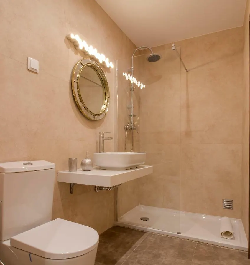 Apartamentos Rosa Do Bairro Alto Lisbon Apartment