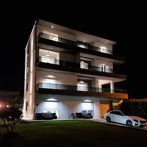 apartments-taratta.splithotels.org/