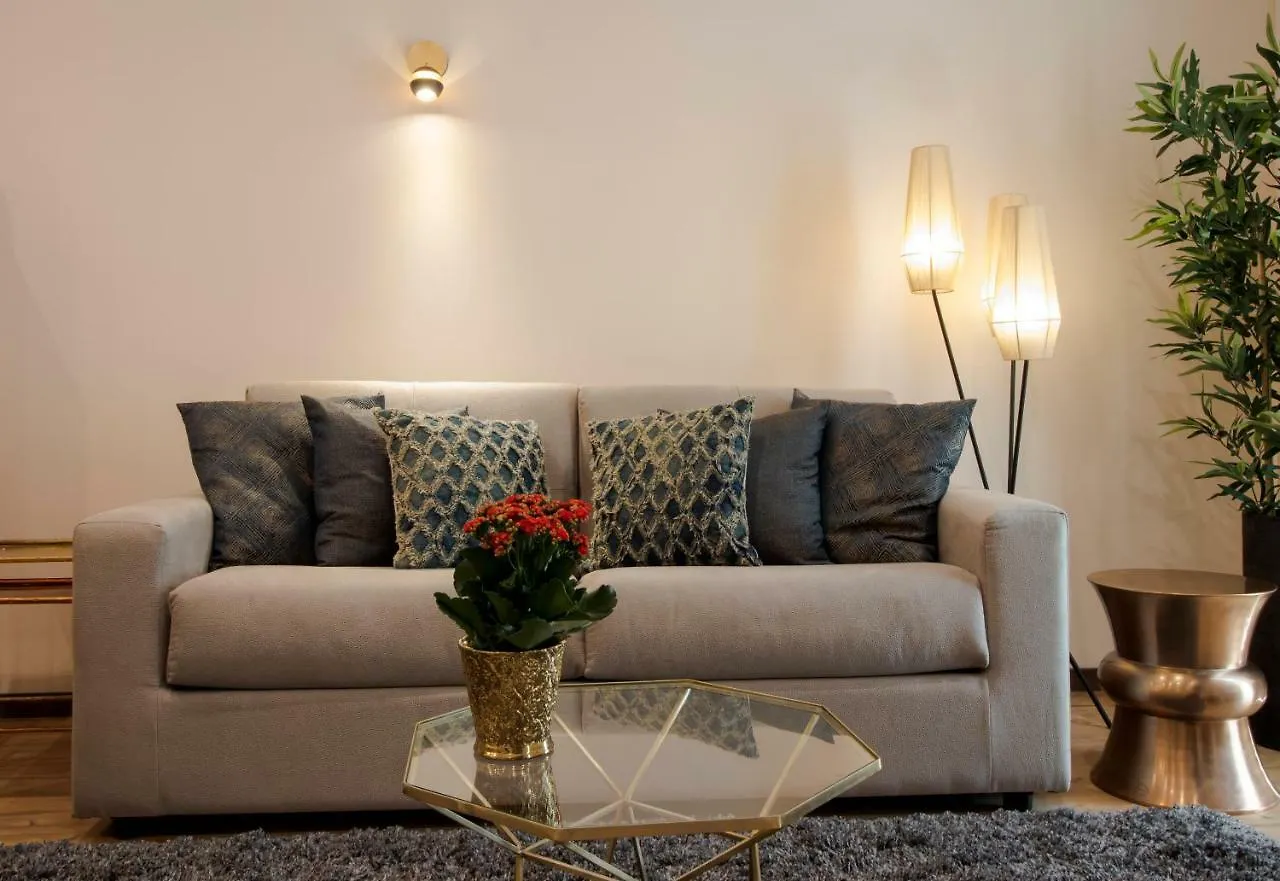 Apartamentos Rosa Do Bairro Alto Lisboa Portugal